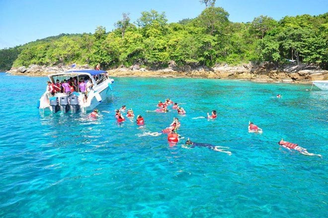 Raya & Coral + Water Sports